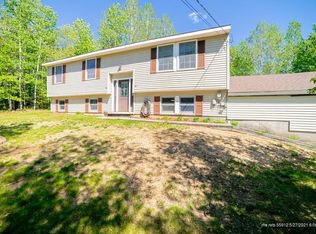 66 Mapleleaf Ln, Hermon, ME 04401
