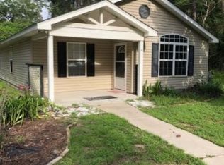 4 Choctaw Rd, Crawfordville, FL 32327