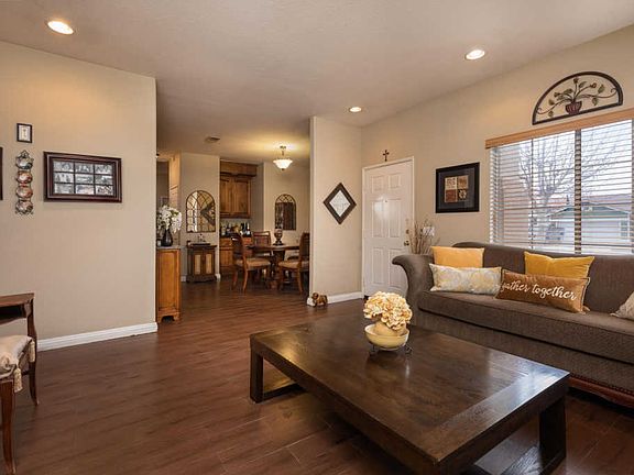 4th image of 40503 La Quinta Ct