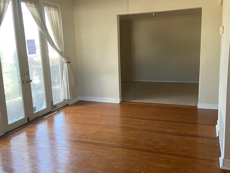 1306 Berlin St — Photo 12