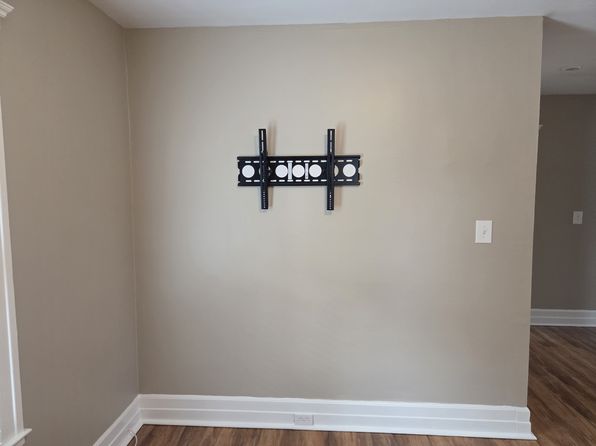 95 Muir Rd #B