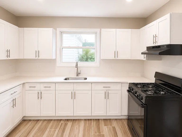 26 Finlay Pl #1 — Photo 3