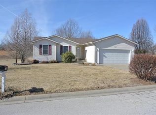 926 Trade Winds Dr, Perryville, MO 63775