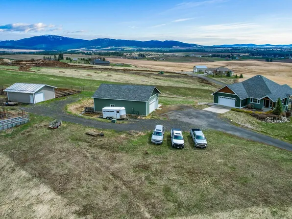 8707 E Honorof Ln, Spokane, WA 99223