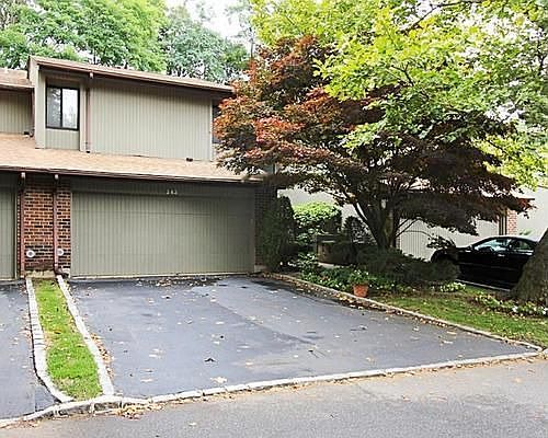 1st image of 243 Hamlet Dr