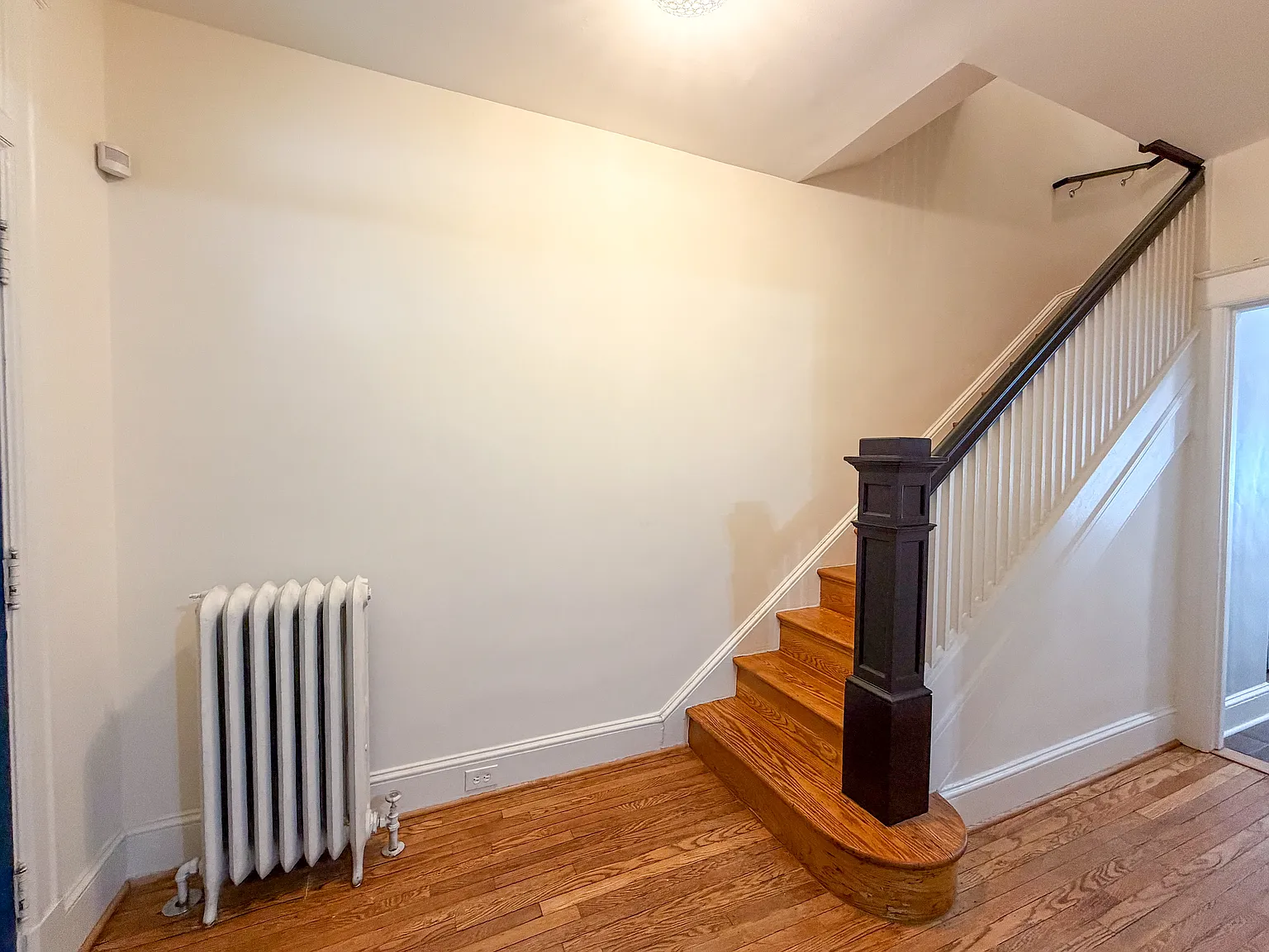 4 bed, 1747 sqft, $3,995 — Photo 4