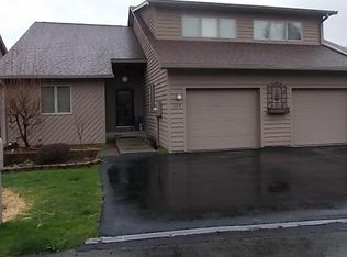 104 Pine Park Pl, Beckley, WV 25801