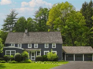 41 Harris Rd, Katonah, NY 10536