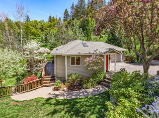 804 Roca St, Ashland, OR 97520