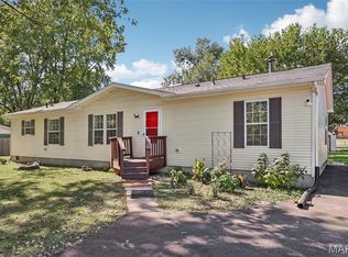 509 Long Dr, O'Fallon, IL 62269