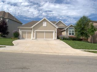 2908 NW 62nd Ter, Kansas City, MO 64151