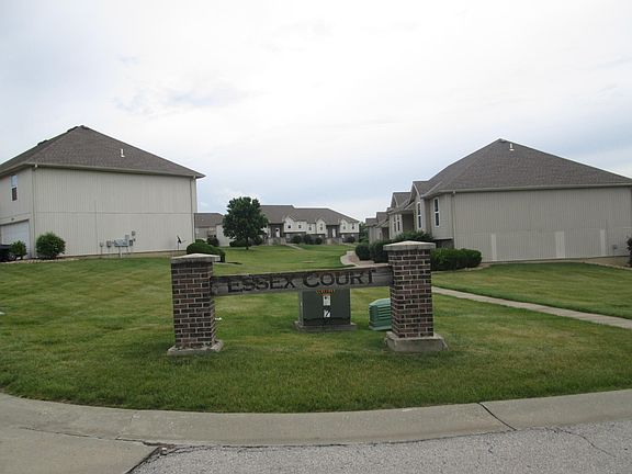 2nd image of 8631 N Cleveland Ln