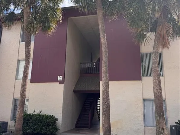 3840 N Lake Dr Unit 127, Tampa, FL 33614