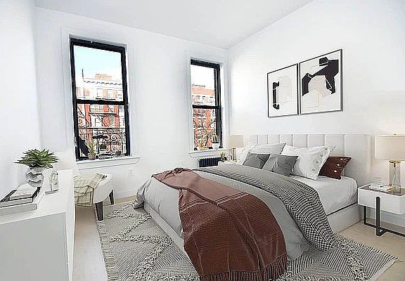 2nd image of 3600 Broadway #44