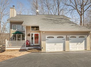 113 Woodley Rd, Moneta, VA 24121