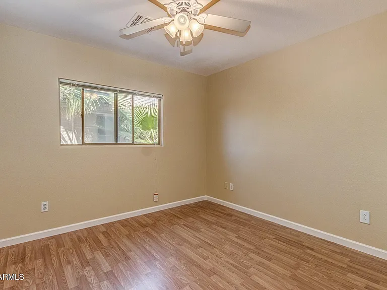 13478 W Young St — Photo 12