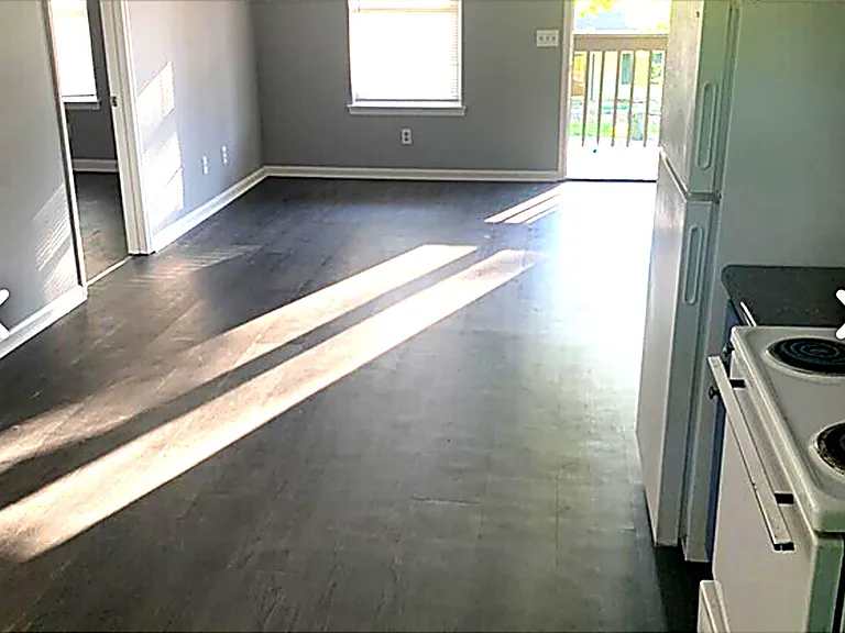 1104 Penrose Dr #3 — Photo 6