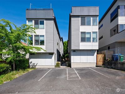 9407 35th Avenue SW UNIT B, Seattle, WA, 98126