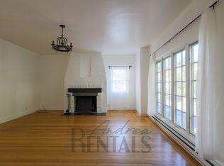 1682 Scenic Ave APT 4, Berkeley, CA 94709