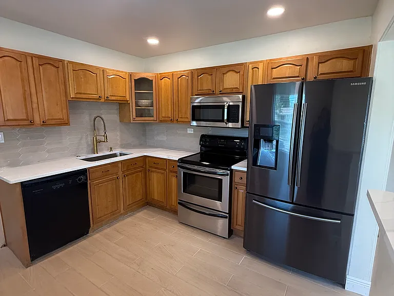 4401 W Sevilla St — Photo 9