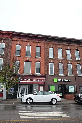 272 State St Photo 1