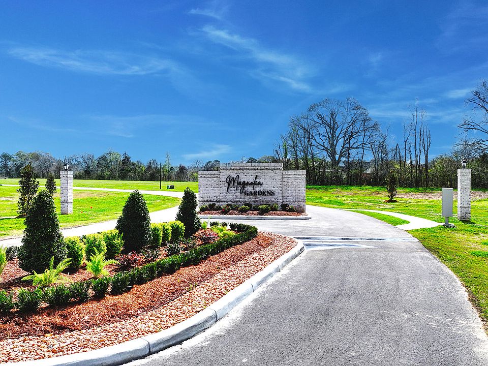 1st image of 109 Big Leaf Rd