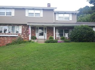 200 Delberta Rd, Lower Burrell, PA 15068