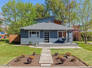 1717 & 1721 E Lakeside Ave, Coeur D Alene, ID 83814
