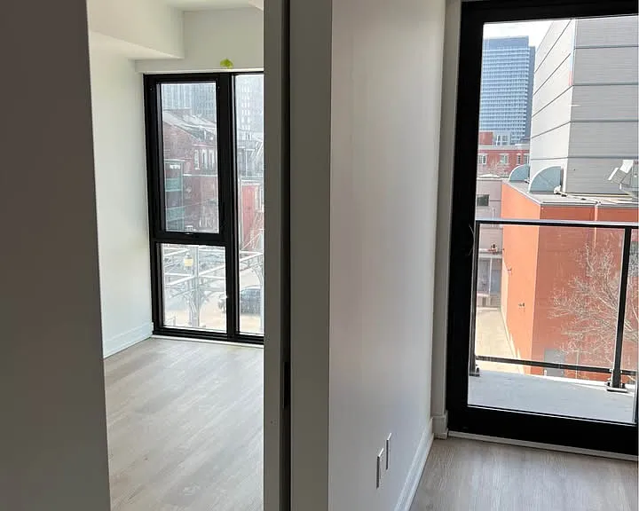 1 Jarvis St — Photo 5