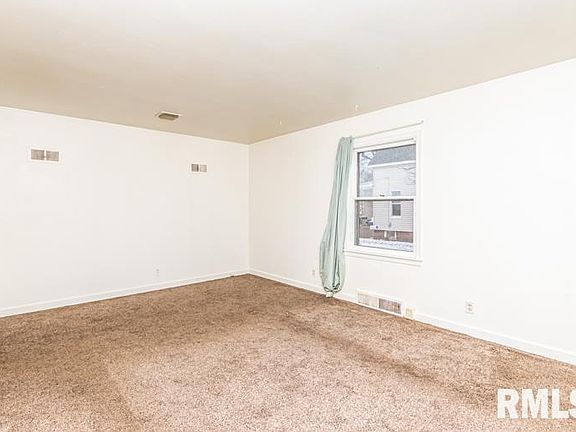 4th image of 3028 W Seibold St