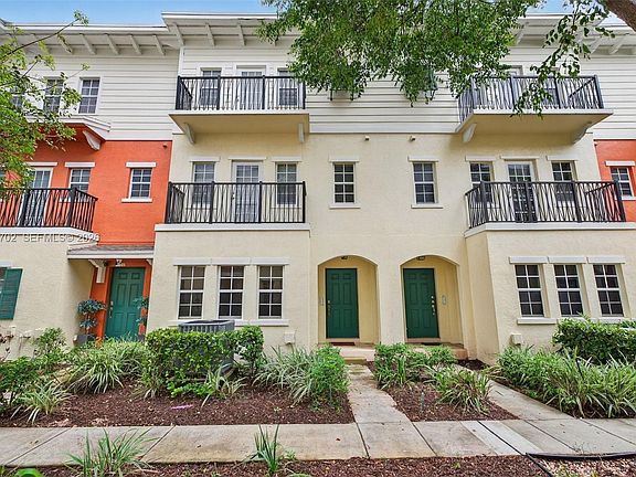 2nd image of 617 SW 1st Ave