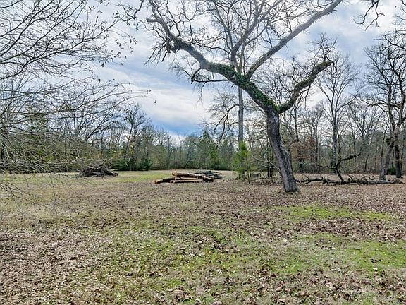 5th image of 8435 Old Mooringsport Rd