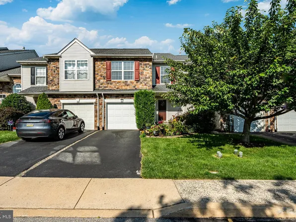 817 Rosehill Dr, King Of Prussia, PA 19406
