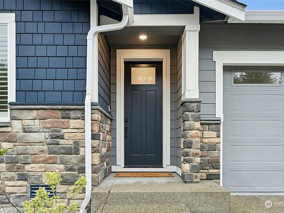 3rd image of 1425 NW Swenson Court