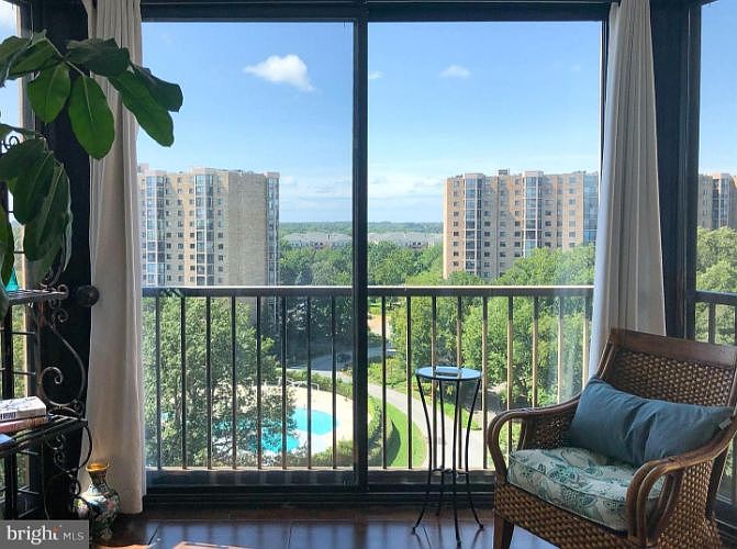 1st image of 5903 Mount Eagle Dr APT 1515