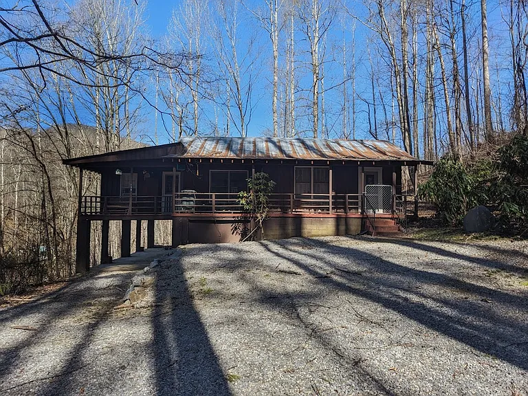 139 Cradle Rock Rd — Photo 9