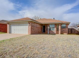 1128 77th St, Lubbock, TX 79423