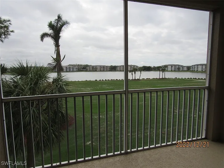 8076 Queen Palm Ln #437 — Photo 14