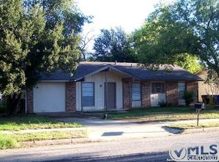 7163 Stone Fence Rd, San Antonio, TX 78227