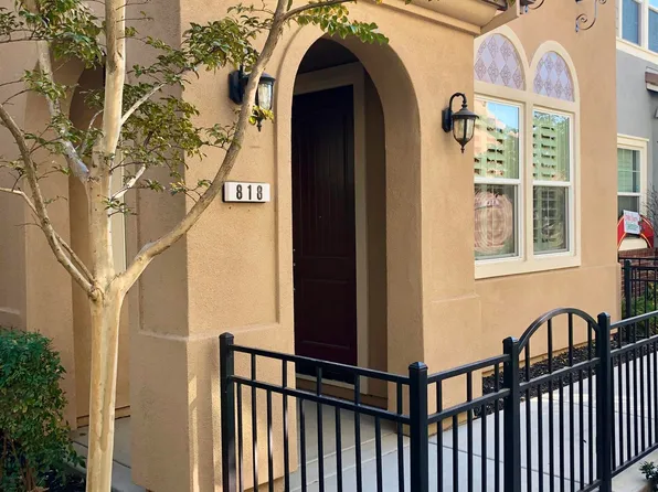 818 Queen Palm Ln, Brentwood, CA 94513