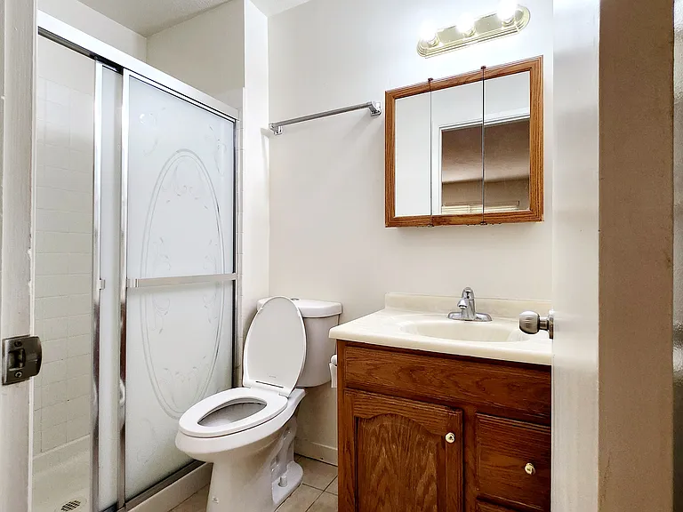 4522 Arden Way — Photo 12