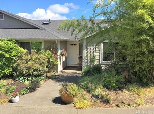 140 N Lauber Ln, Hoodsport, WA 98548
