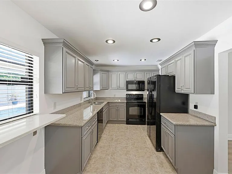 3707 Pelican Ln — Photo 13