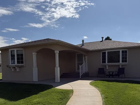240 N Morlan Ave, Holyoke, CO 80734