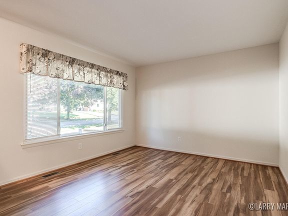4th image of 3880 Havana Ave SW