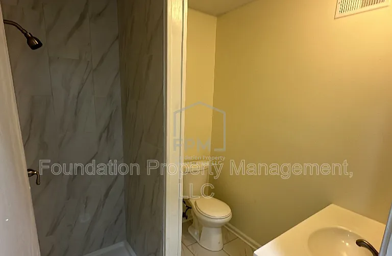 3749 Rhea Ave — Photo 16
