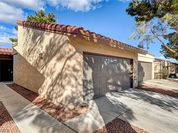 2nd image of 1838 Camino Verde Ln