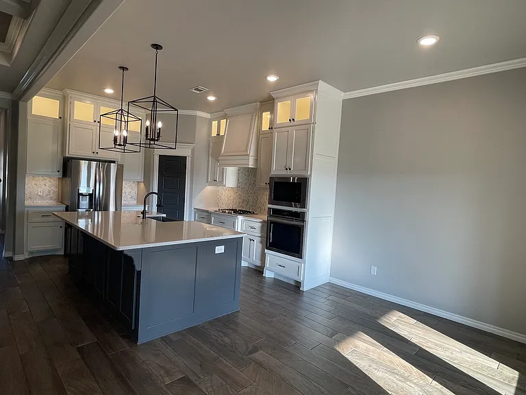 18716 Austin Pl — Photo 12