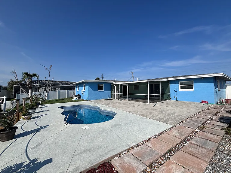 1550 Mars St — Photo 26