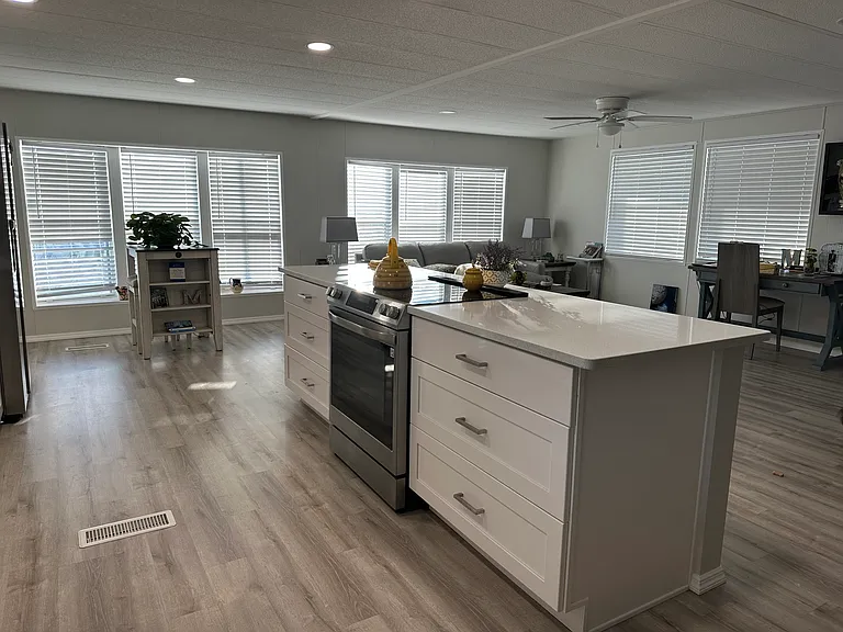 485 Flamingo Ln — Photo 3